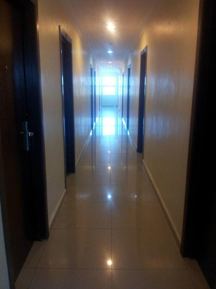 Hotel Bintang Indah Кота Бару Екстериор снимка